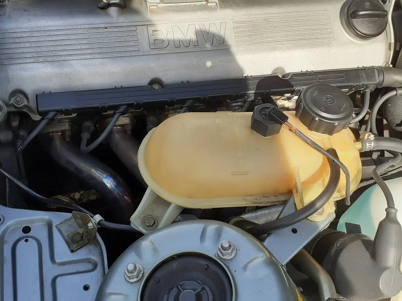 BMW 325i, foto 9