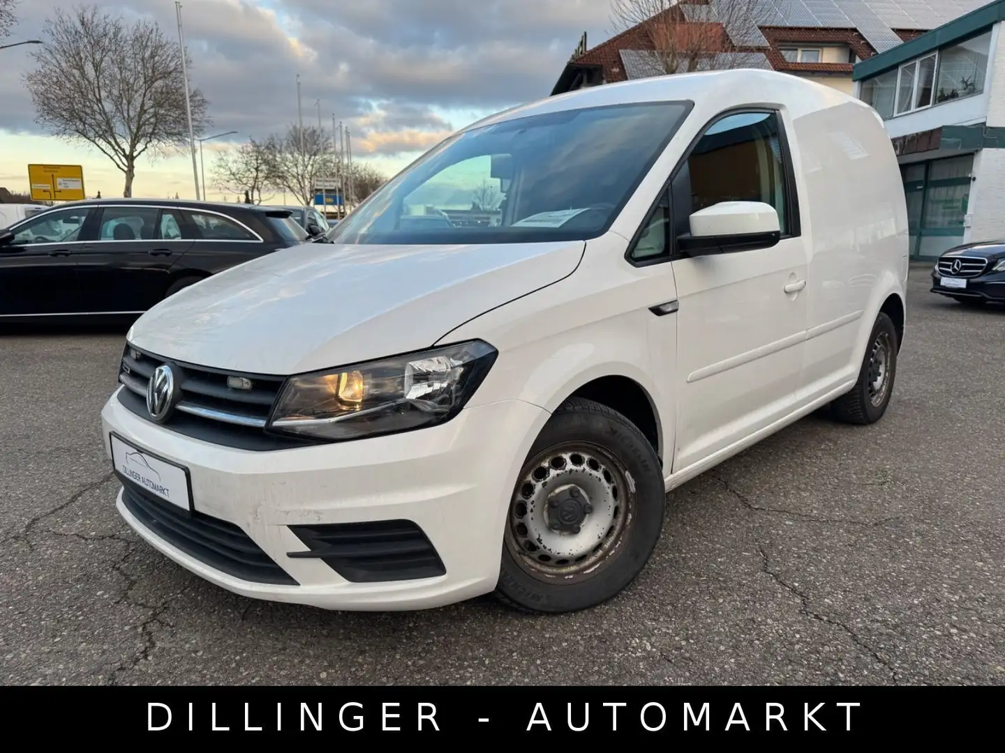 Volkswagen Caddy 2.0 TDI Kasten Klima Tempomat Navi AHK Weiß - 1