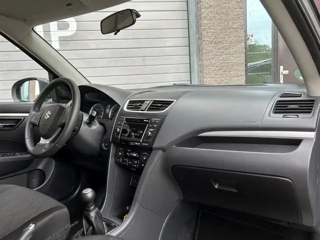 Suzuki Swift view 9