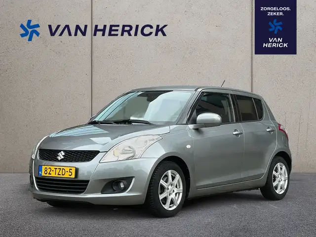 2012 Suzuki Swift in Grey for sale