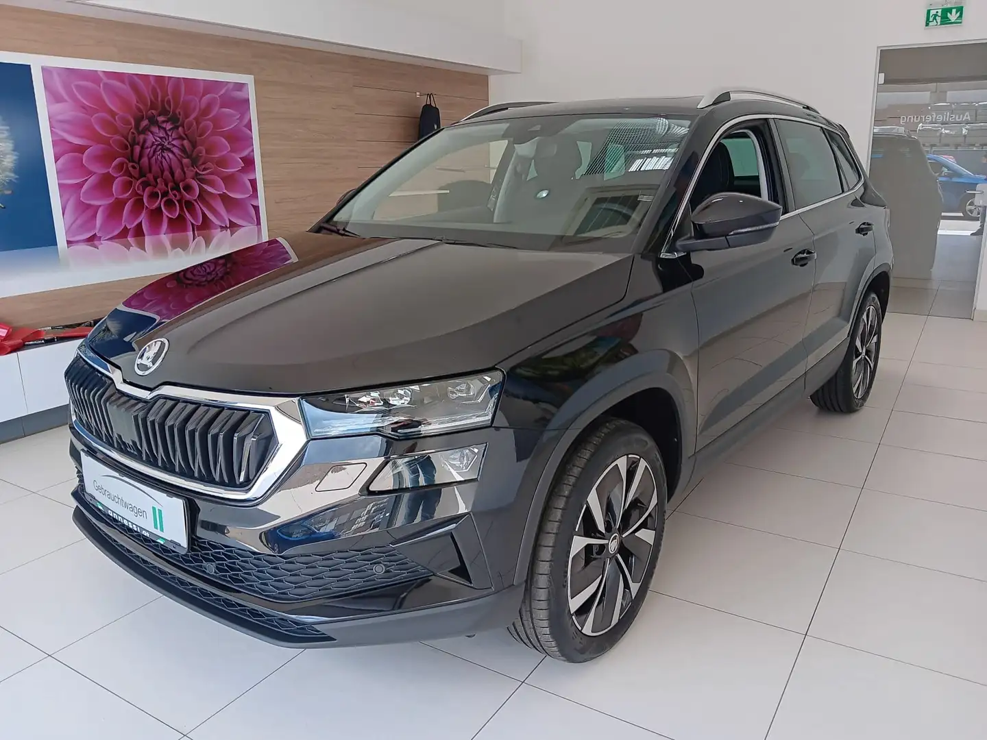 Skoda Karoq Style TSI DSG ACT Schwarz - 1
