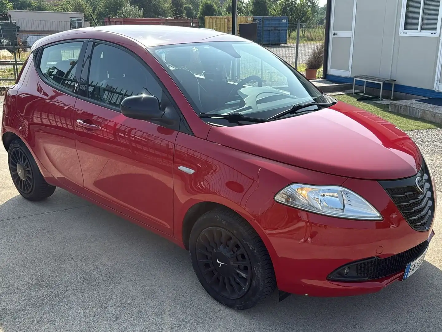 Lancia Ypsilon Ypsilon 1.2 8v Elefantino 69cv my14 Rosso - 2
