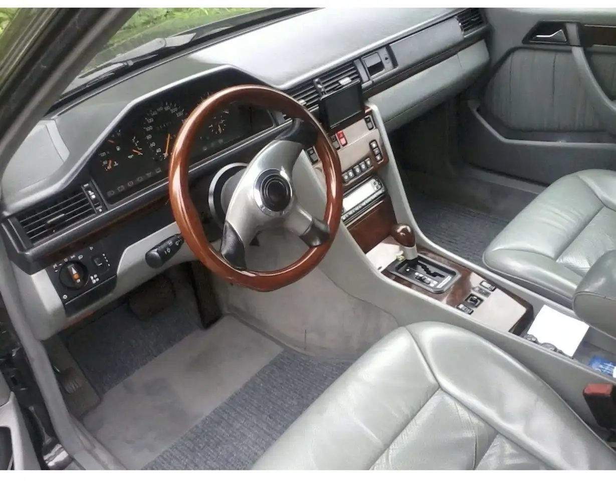 Mercedes-Benz C 300, foto 7