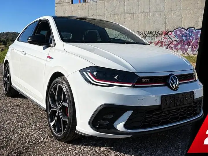 Volkswagen Polo GTI 2.0 TSI Automático DSG 7 vel. 2024