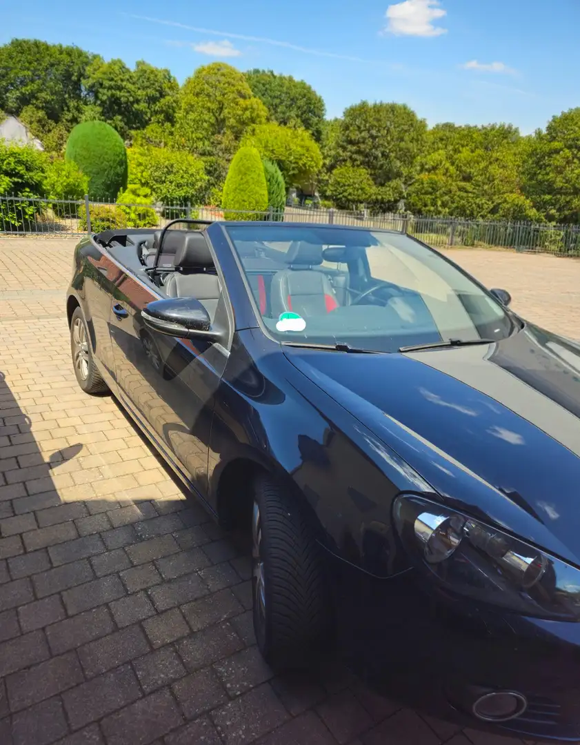 Volkswagen Golf Cabriolet Golf VI Cabrio Diesel Cabrio 1.6 TDI 140 Ps Schwarz - 1