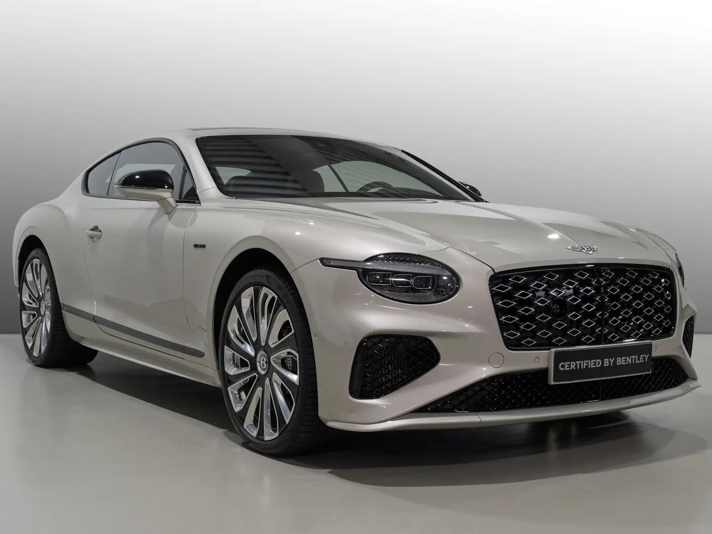 Bentley V8 Mulliner| Bentley Nürnberg Beige - 1