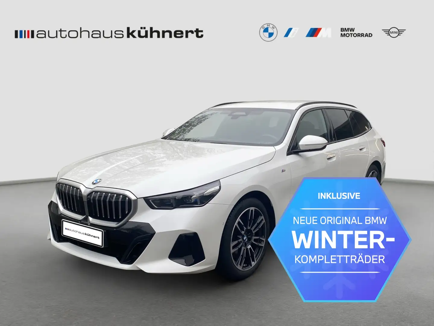 BMW 540 d xDrive Touring ///M-Sport ACC AHK B&W Sthzg. Weiß - 1