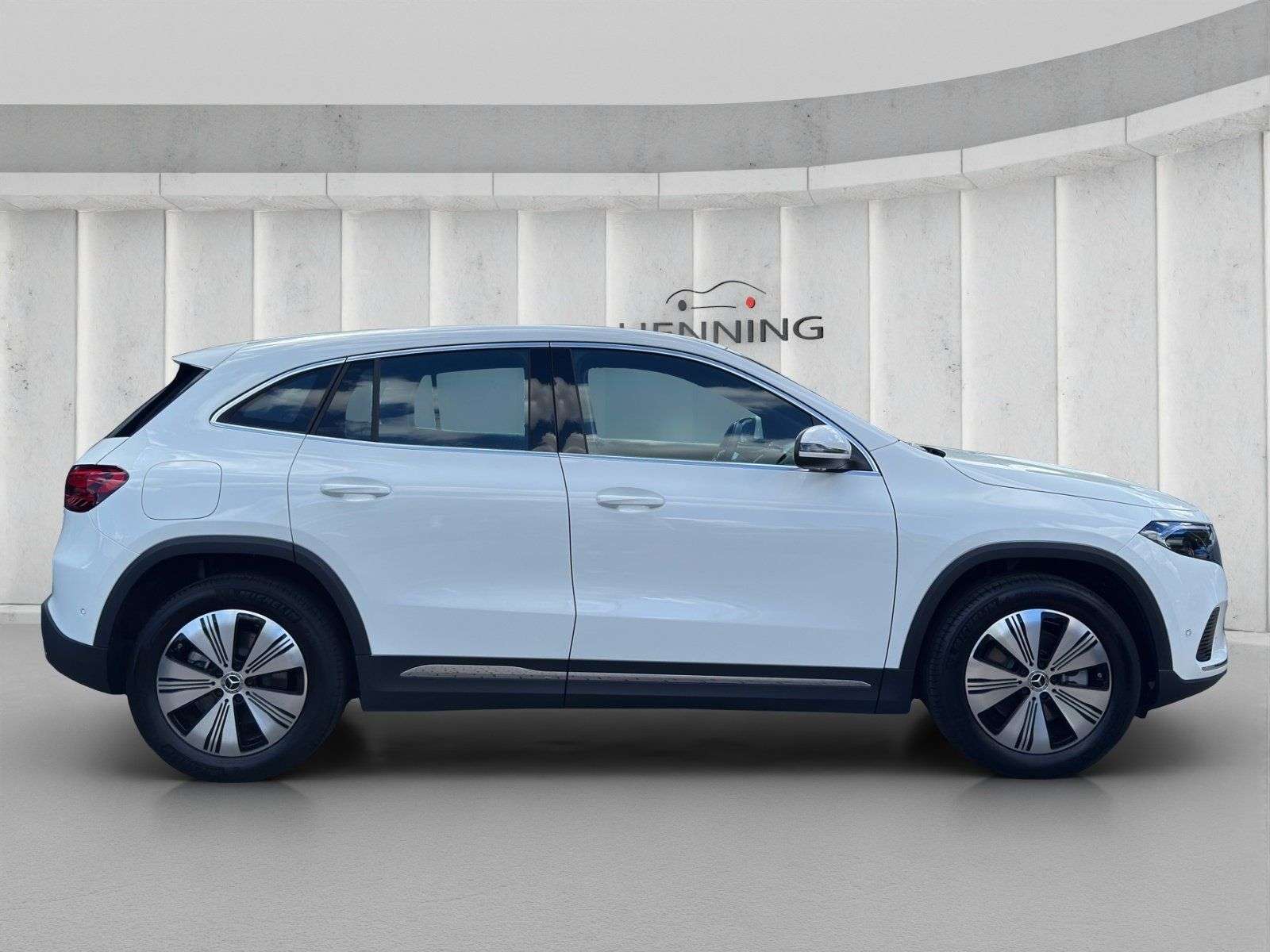 Mercedes-Benz EQA