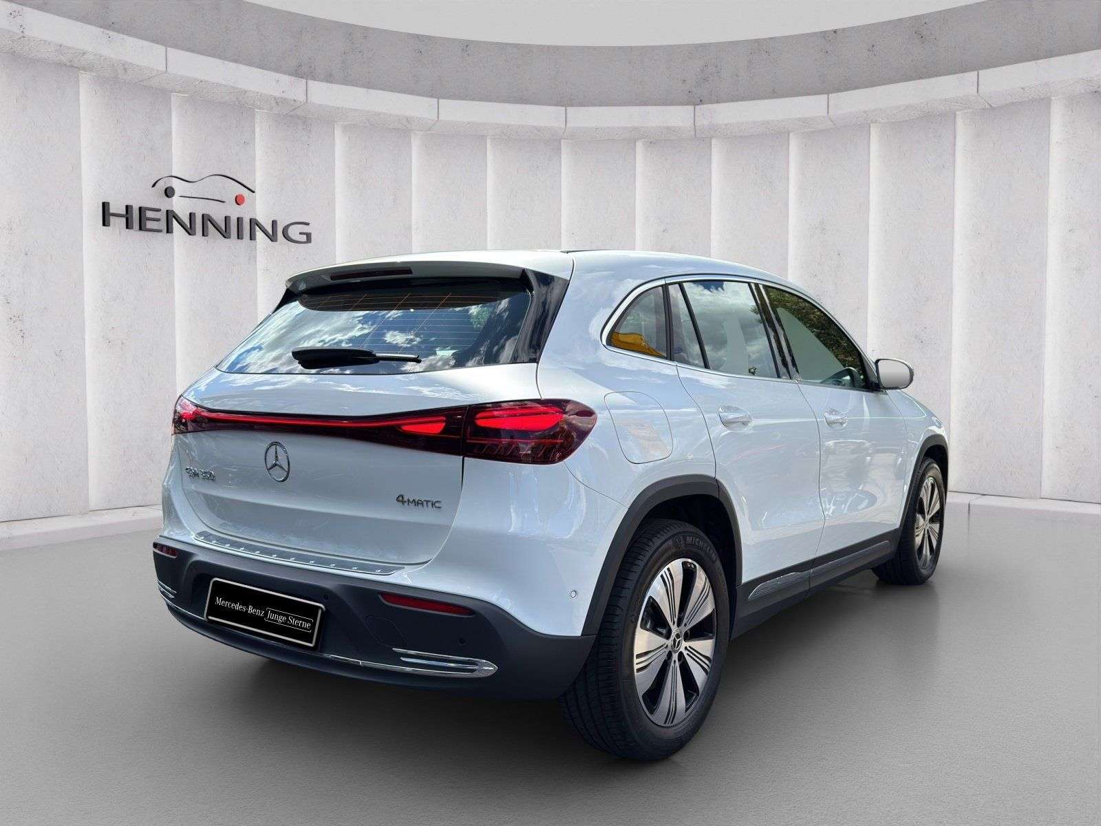 Mercedes-Benz EQA