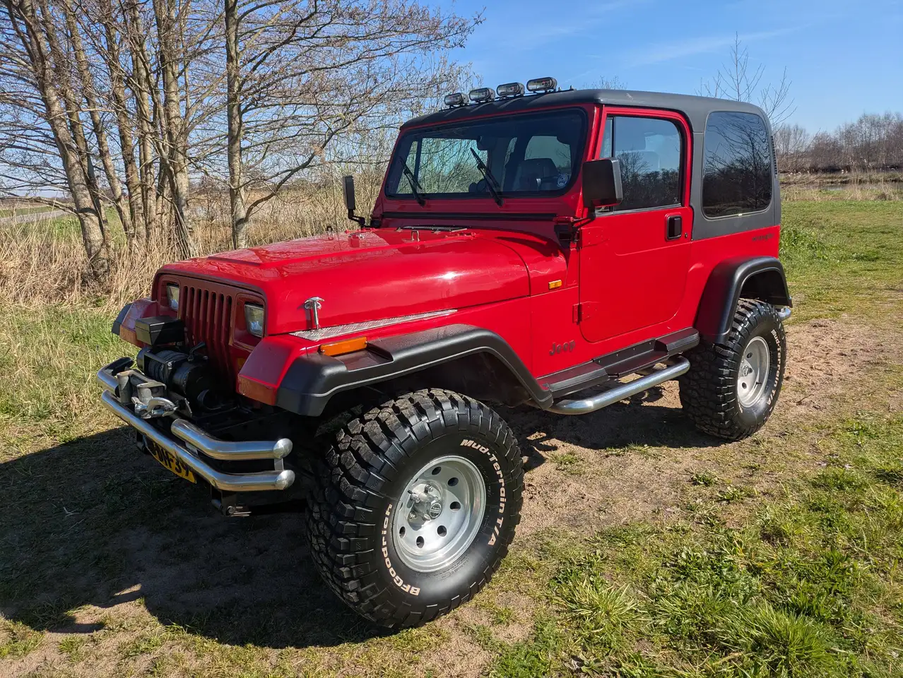 Jeep Wrangler 4.0.i HO 1995 gereviseerd, foto 1