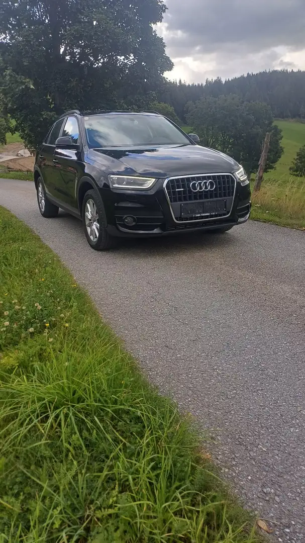 Audi Q3 2,0 TDI quattro Daylight - 1
