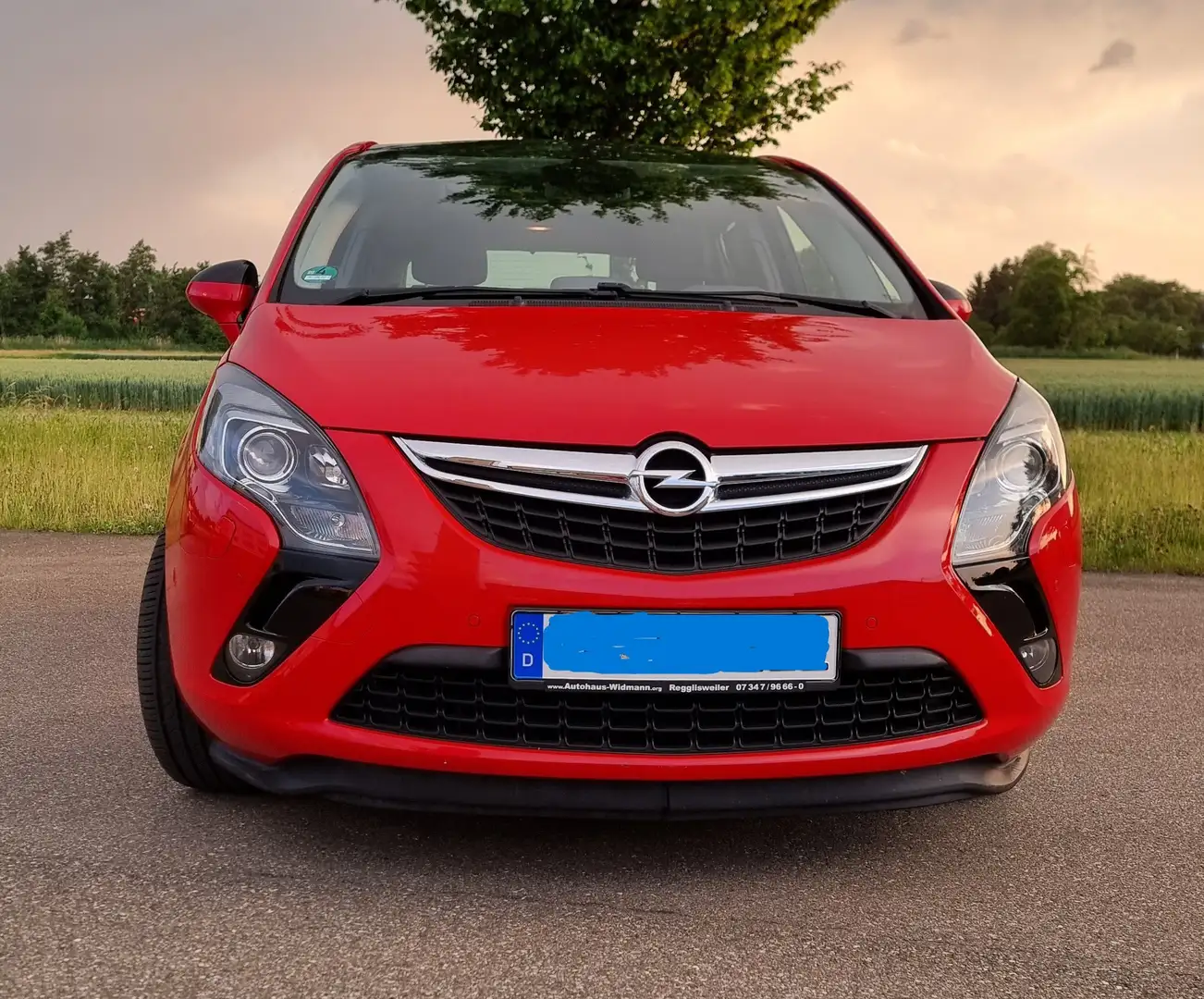 Opel Zafira Tourer Innovation*Automatik*7.Sitze*2.Hand*Temp.*Navi*Bi Rot - 1