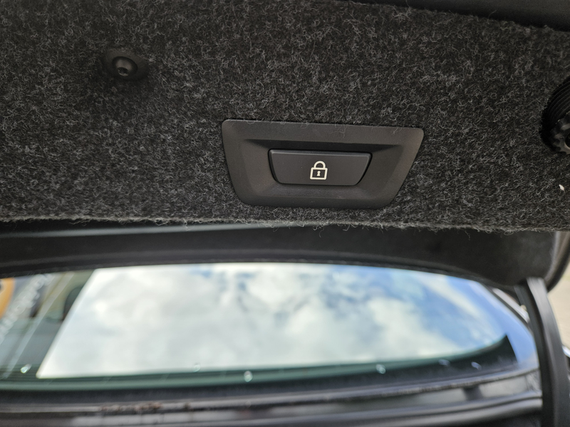 BMW 550 5-serie 550xi High Executive — photo 31