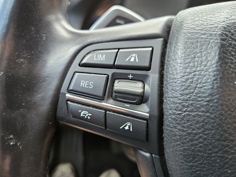 BMW 550 5-serie 550xi High Executive — photo 19