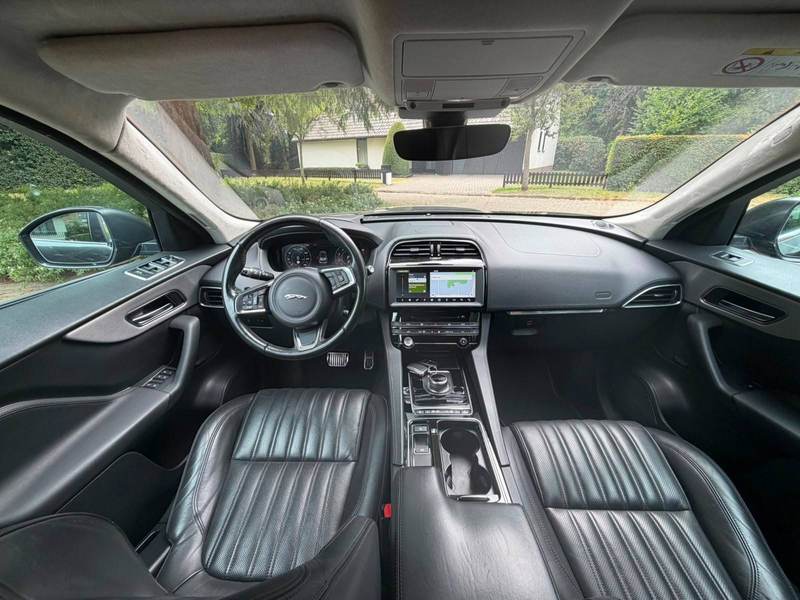 Jaguar F-Pace F-Pace 2.0 T AWD Portfolio (EU6.2) — photo 7