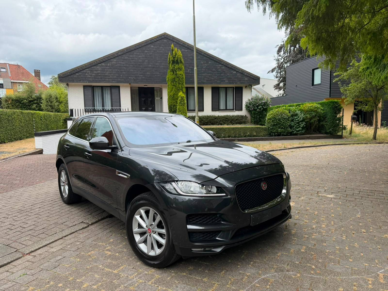 Jaguar F-Pace F-Pace 2.0 T AWD Portfolio (EU6.2)