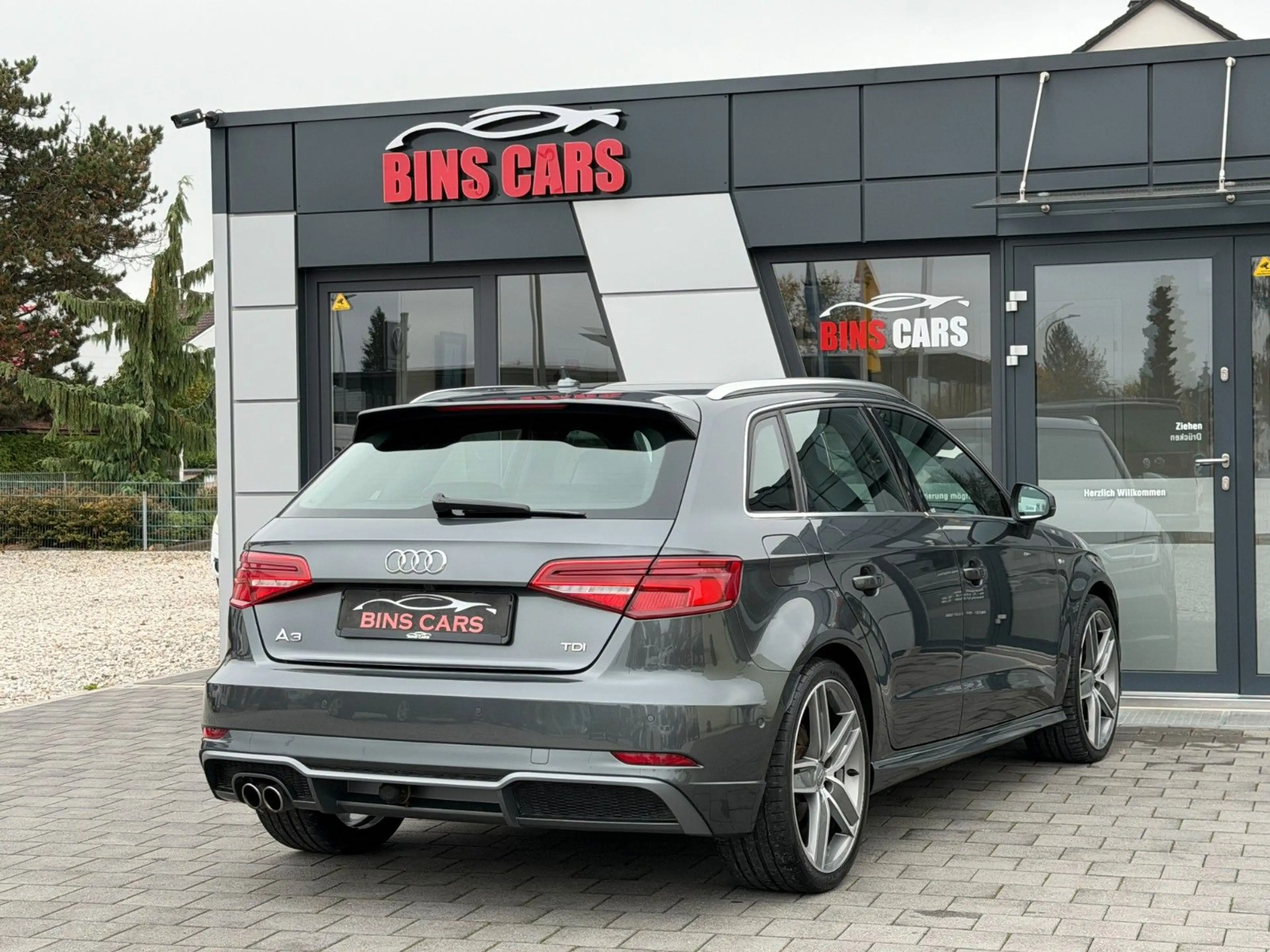 Audi A3 Sportback S-Line*B&O*Schalen*CAM*ACC*AHK*2.Hd — photo 8