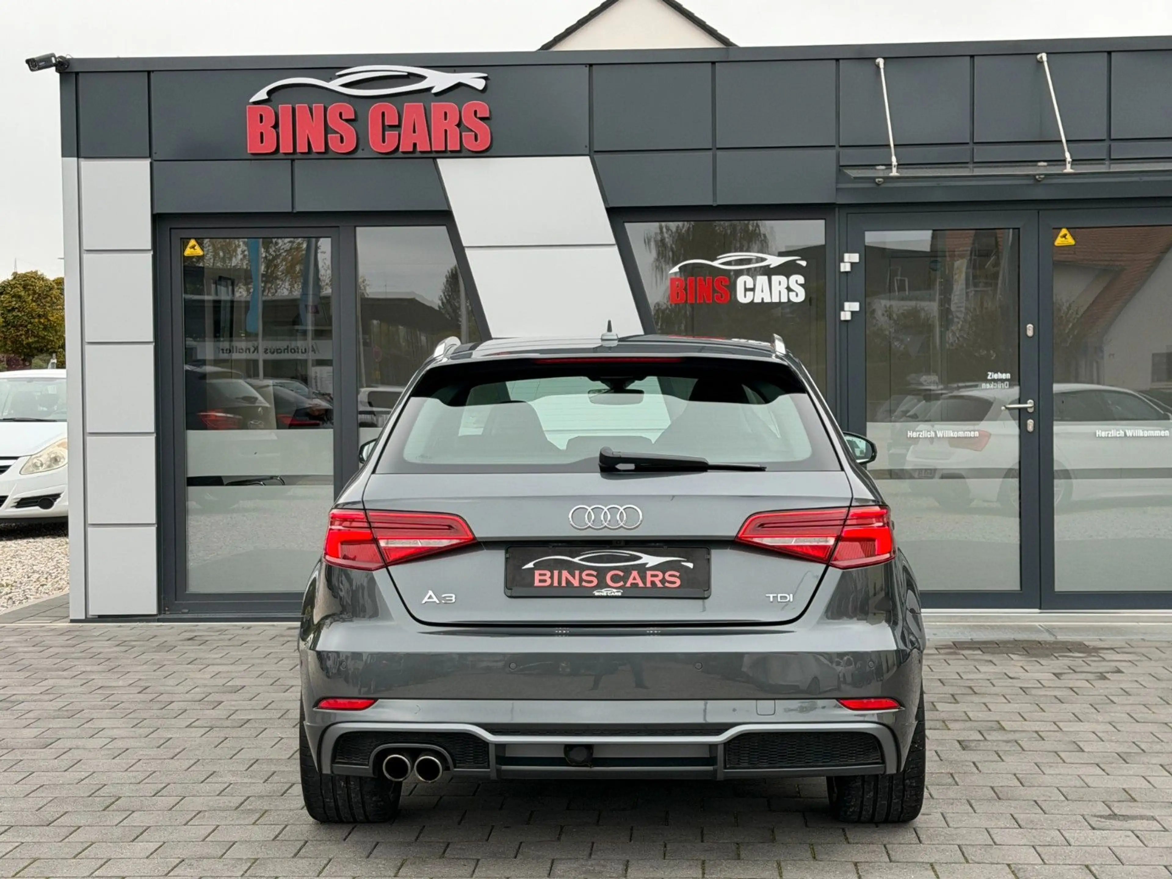 Audi A3 Sportback S-Line*B&O*Schalen*CAM*ACC*AHK*2.Hd — photo 10