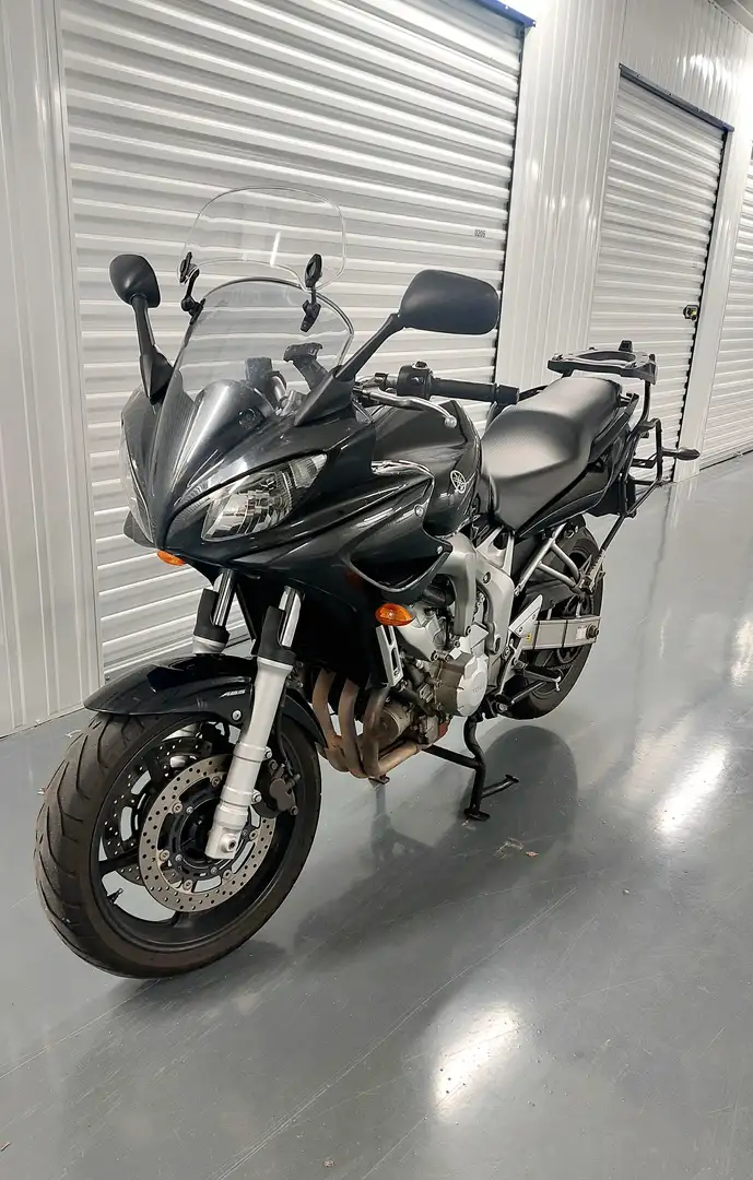 Yamaha FZ 6 Zwart - 1