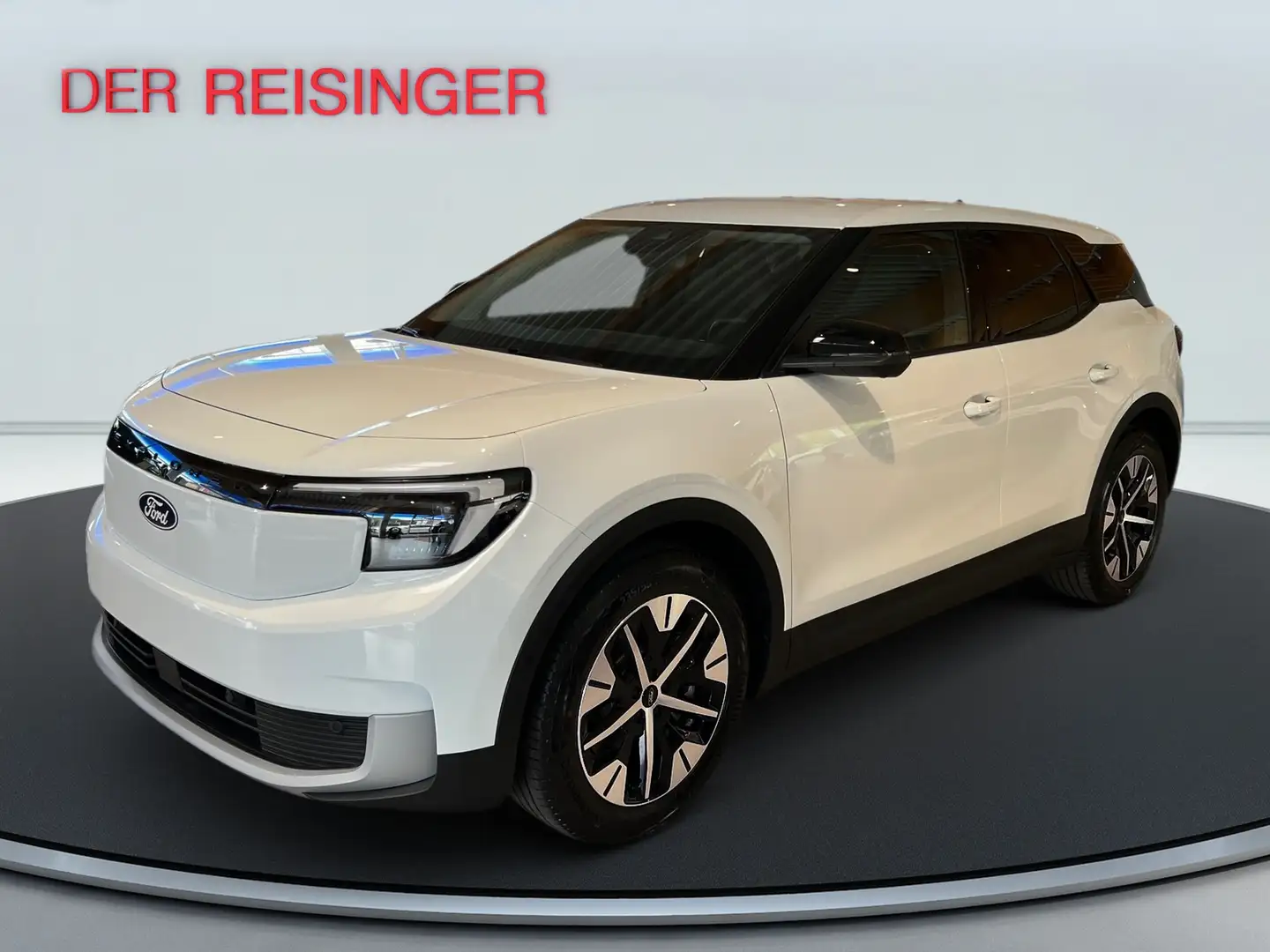 Ford Explorer Elektro 77kWh Weiß - 1
