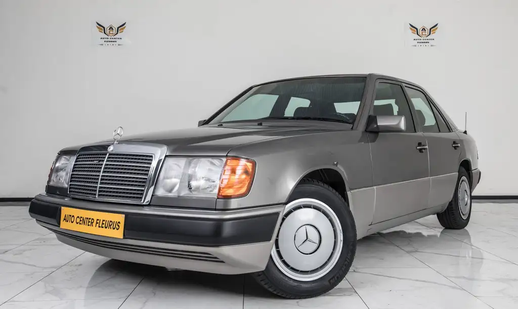 Mercedes-Benz 250 1993 из Европы — купить под ключ