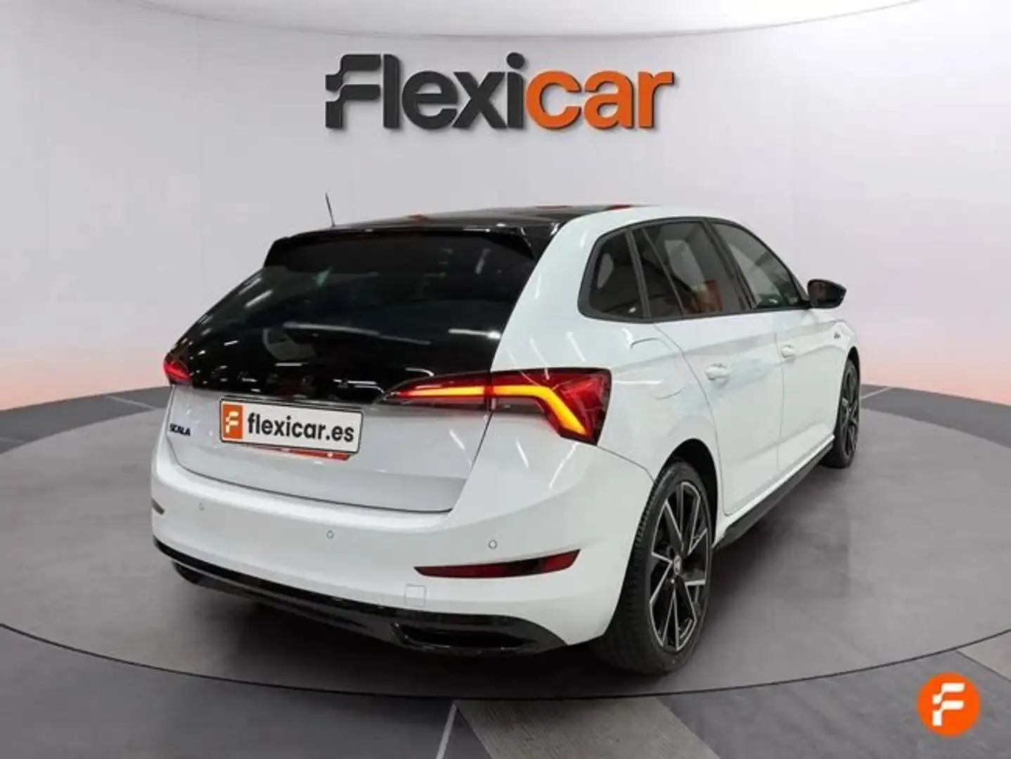 Skoda Scala 1.5 TSI Montecarlo DSG 110kW Blanco - 2