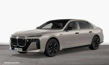 M760e xDrive Limousine B&W Surround DAB