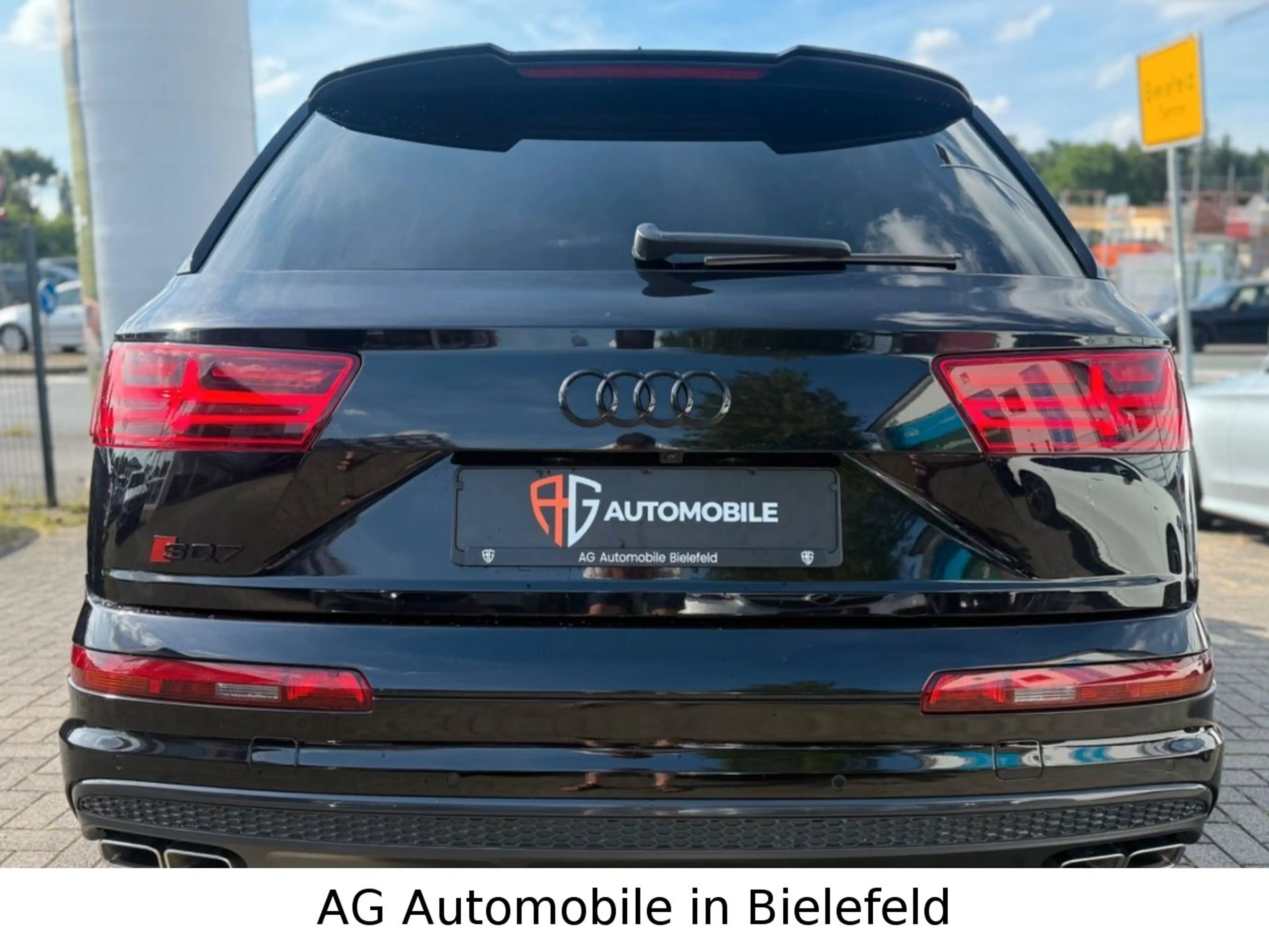 Audi SQ7 4.0 TDI quattro "HEADUP"BOSE"SHZG" — photo 5