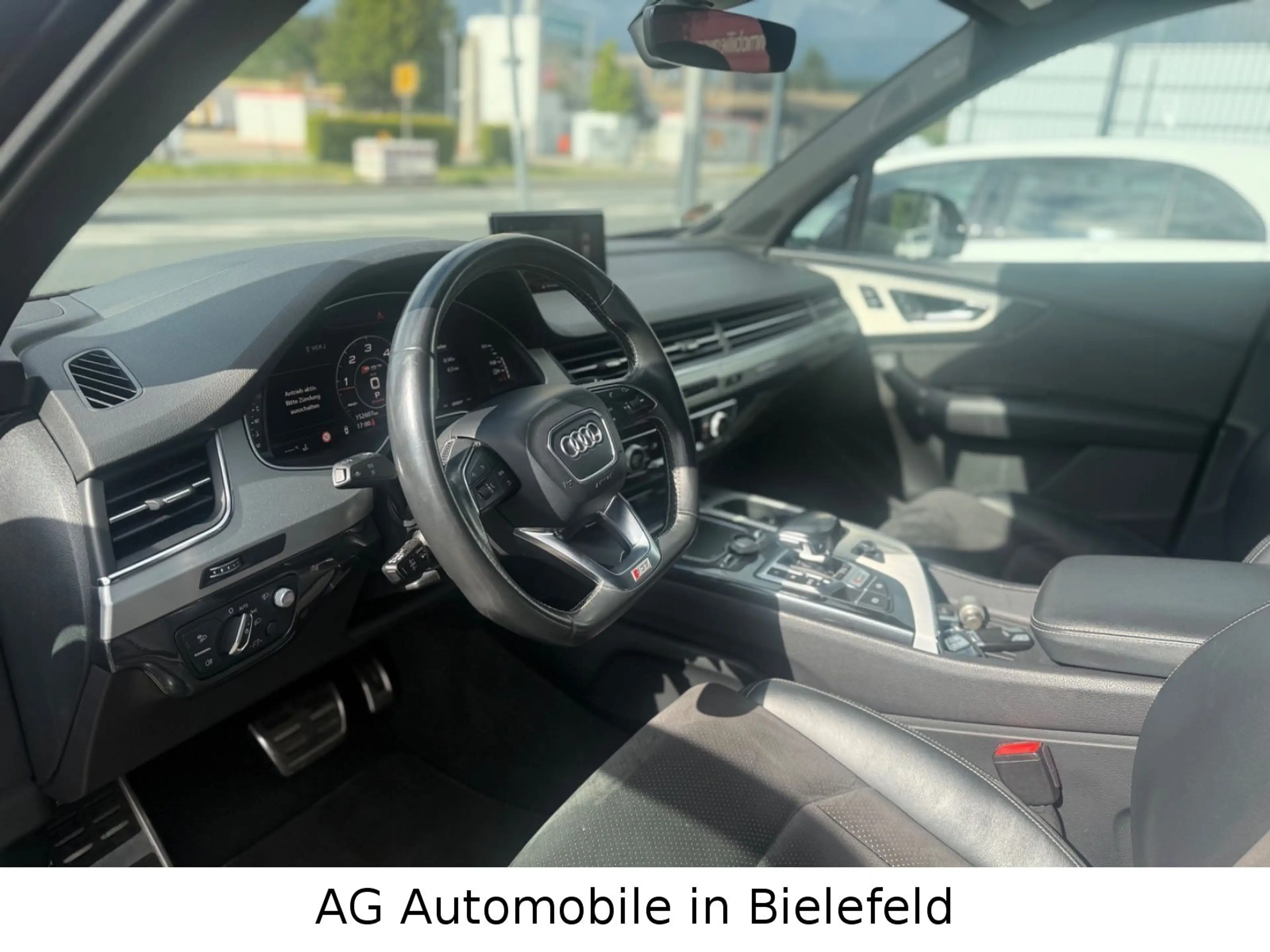 Audi SQ7 4.0 TDI quattro "HEADUP"BOSE"SHZG" — photo 12