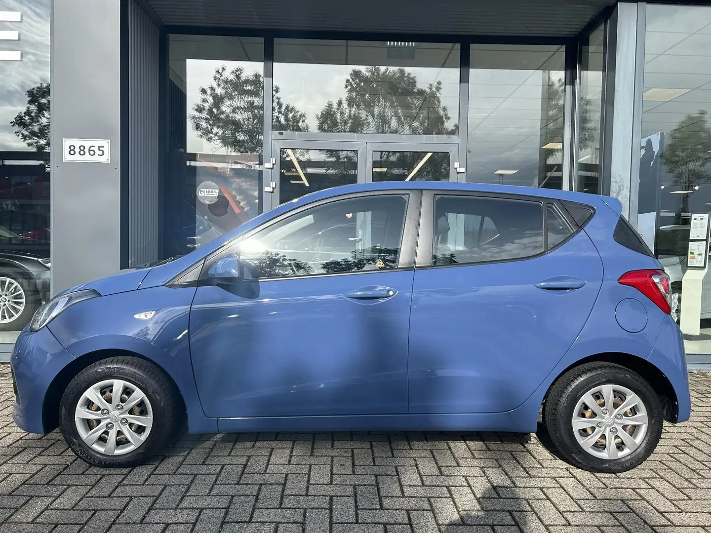 Hyundai i10 1.0i i-Motion Comfort | Climate control Blau - 2
