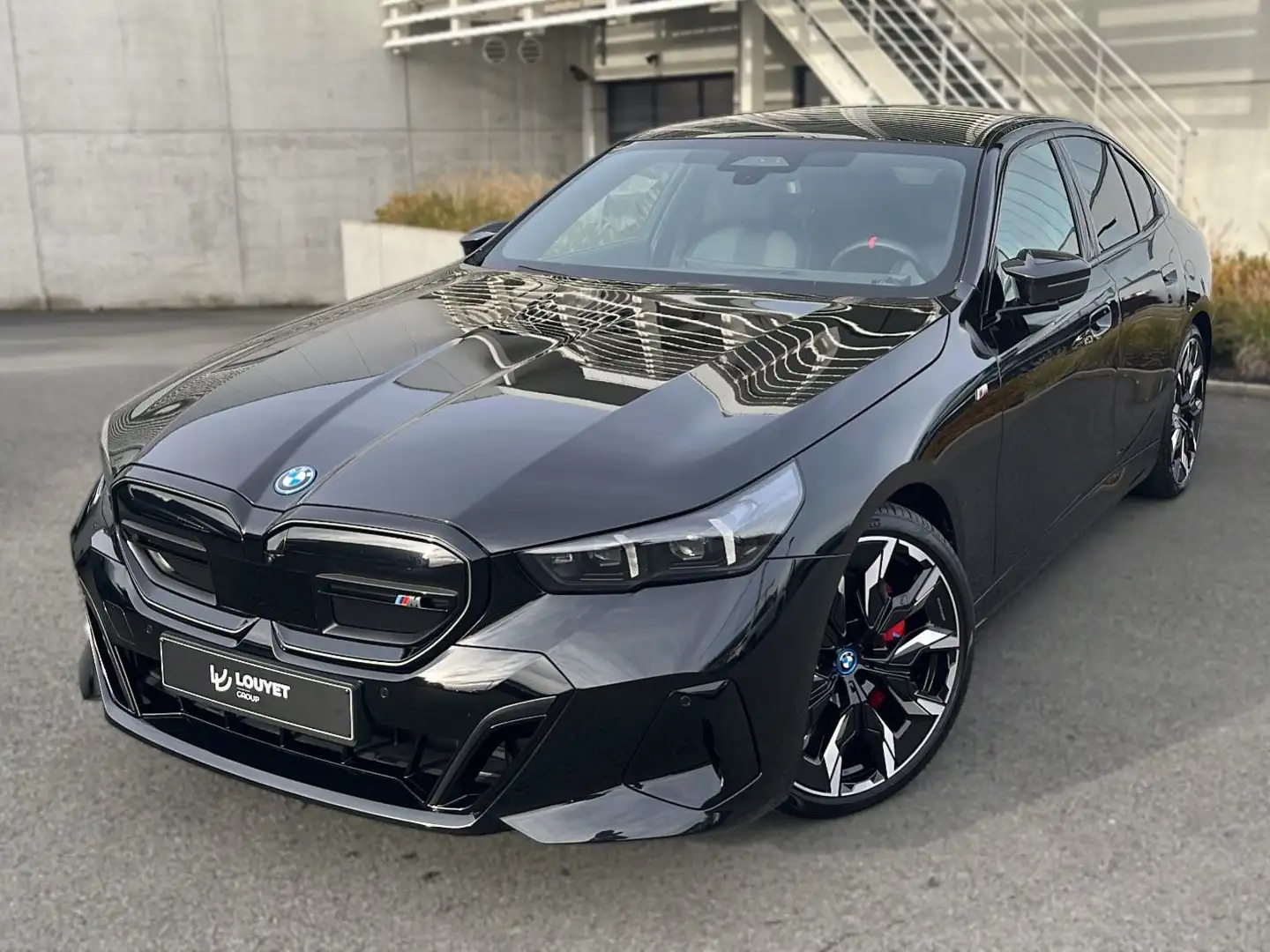 BMW i5 83.9 kW M60 xDrive Zwart - 1