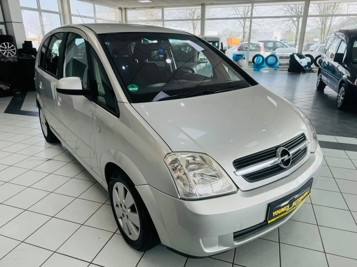 Opel Meriva Basis Silber - 1