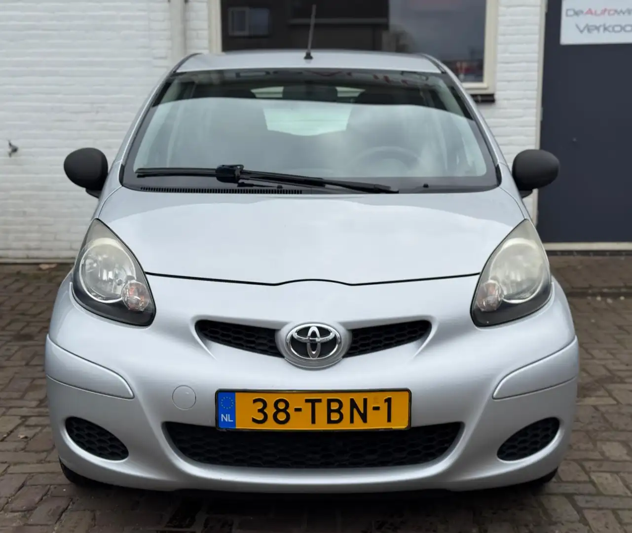 Toyota Aygo 1.0-12V Airco 5-deurs Grijs - 2