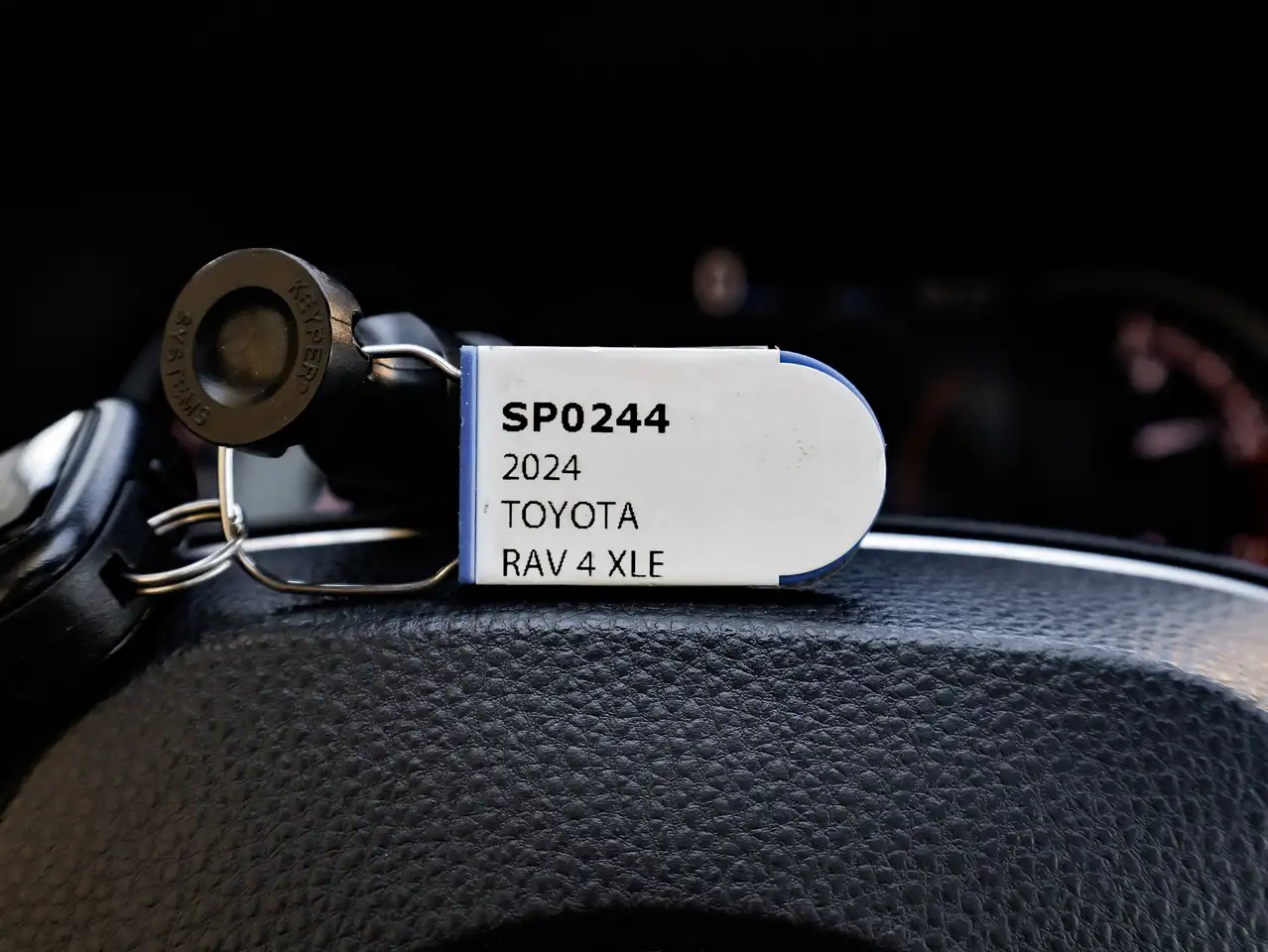 Toyota RAV 4 снимка Toyota RAV 4