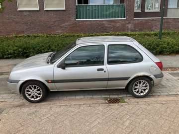 Fiesta 1.3-8V First Edition