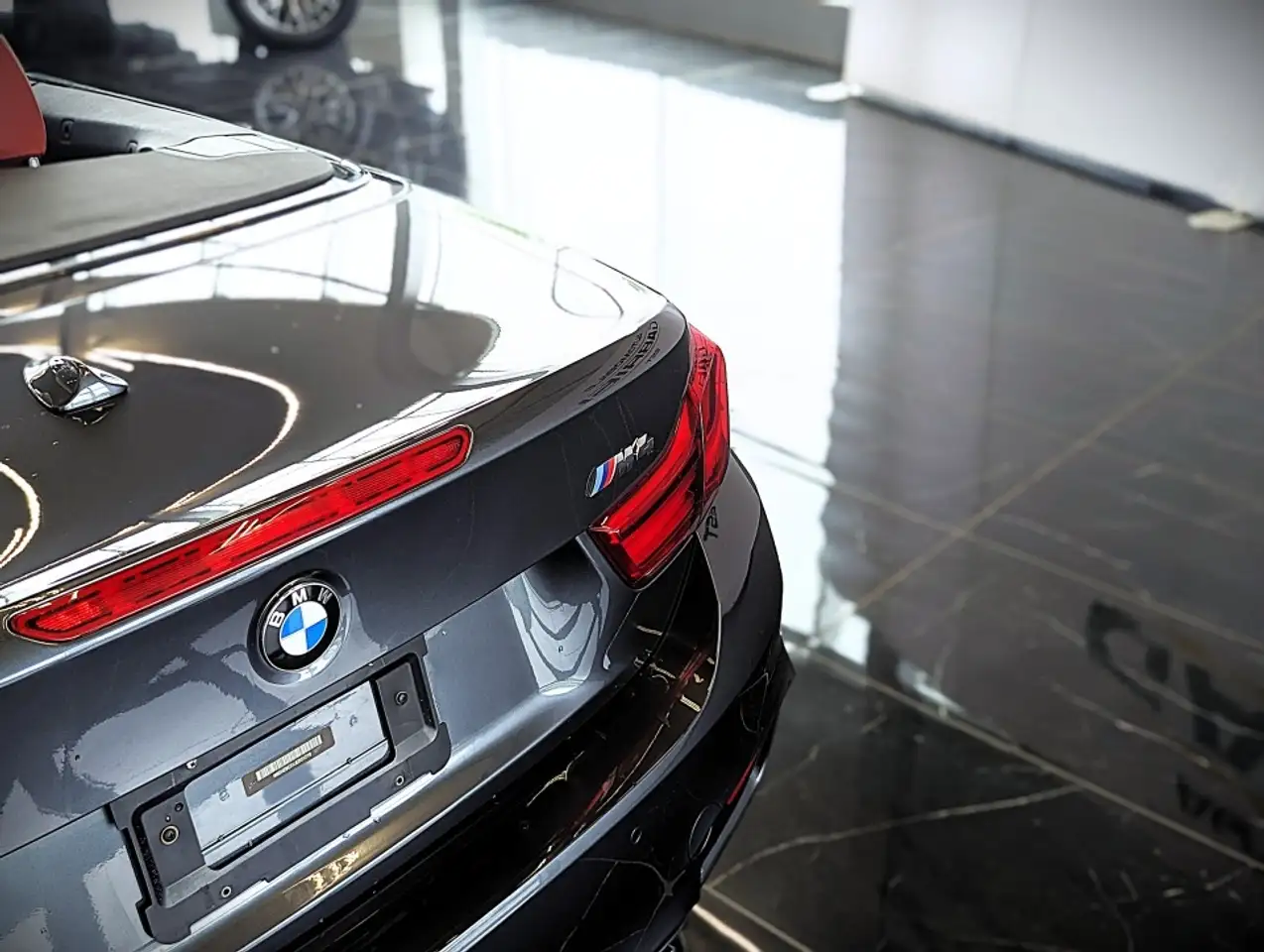 BMW M4 снимка BMW M4