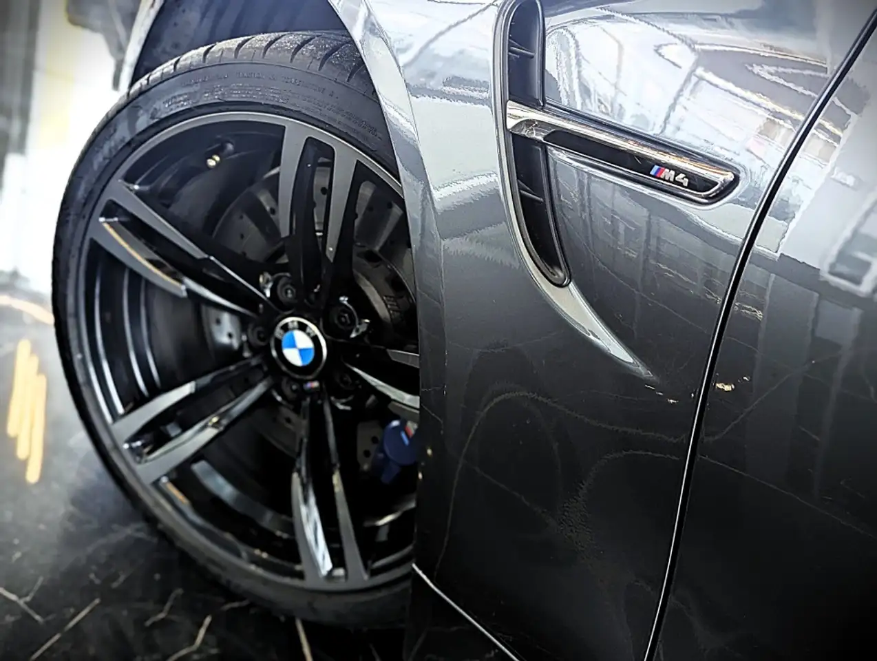 BMW M4 снимка BMW M4