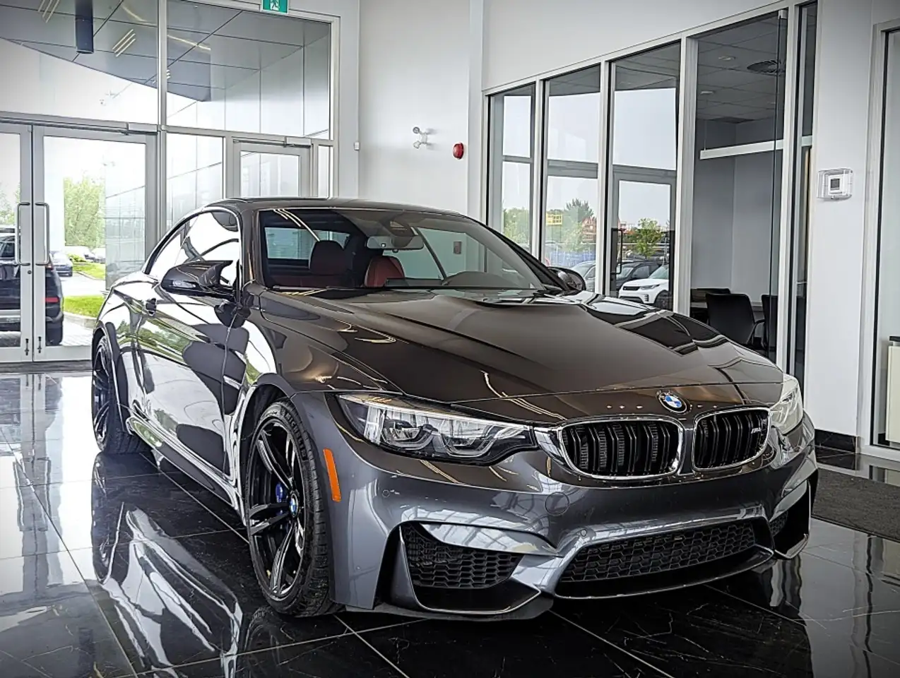 BMW M4 снимка BMW M4