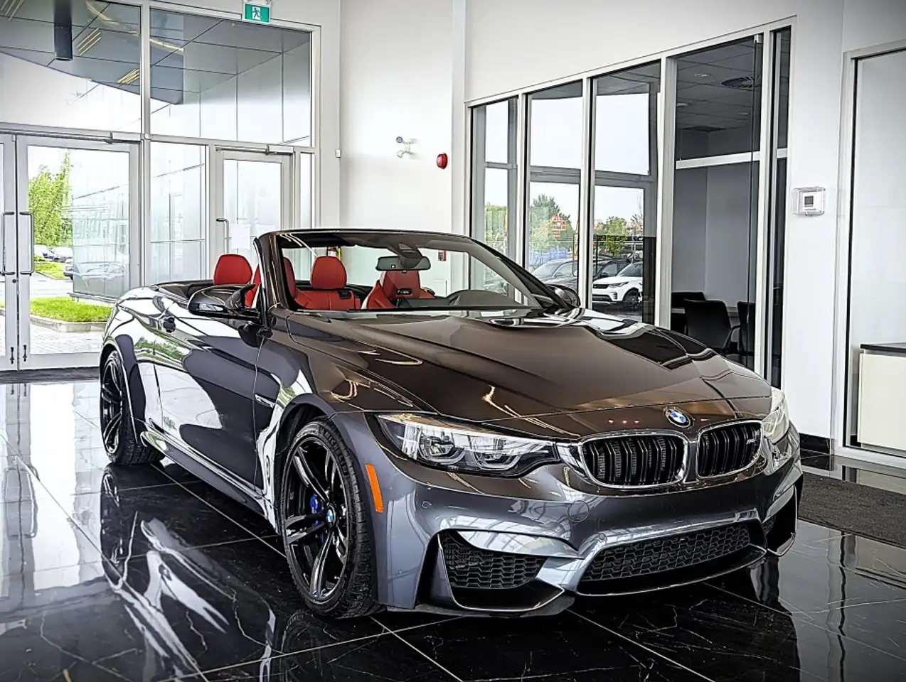 BMW M4 снимка BMW M4