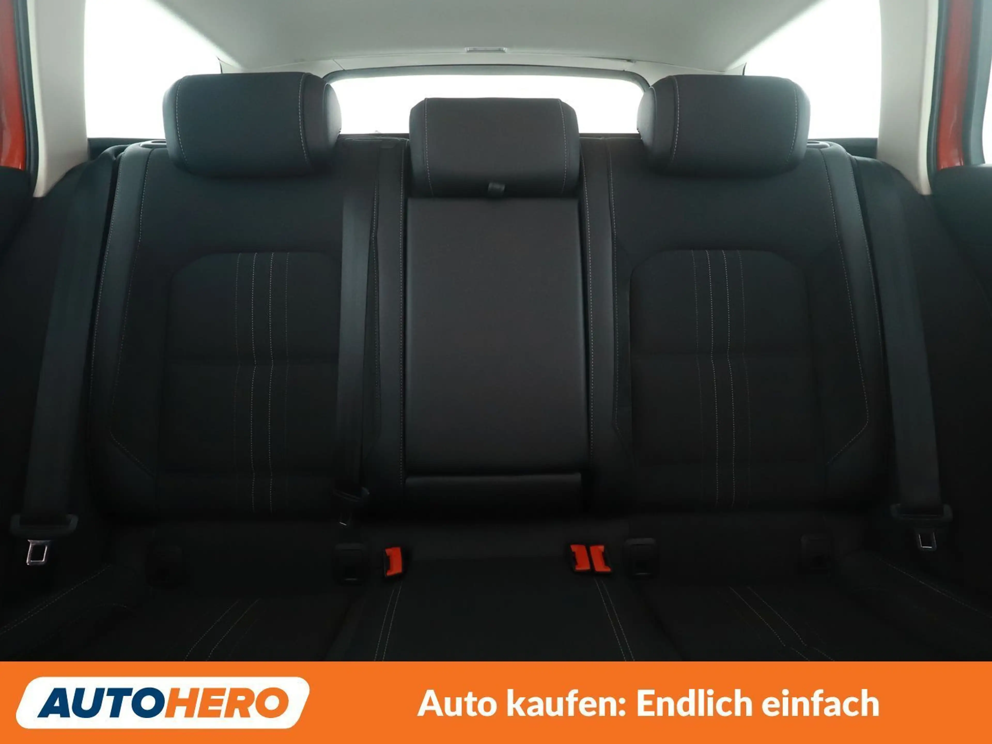 Volkswagen Passat Alltrack 2.0 TDI 4Motion BlueMotion Tech — photo 15