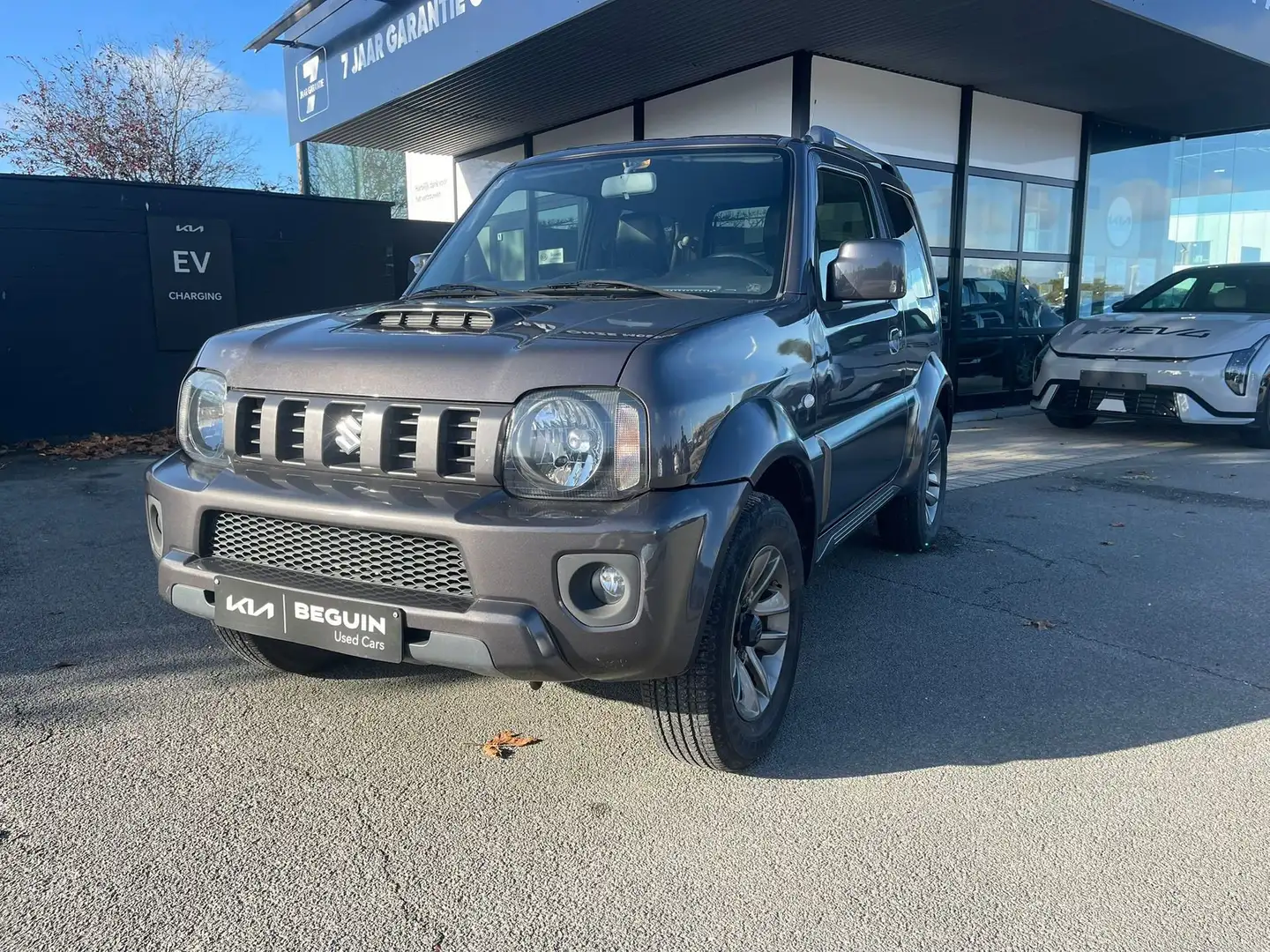 Suzuki Jimny JLX Grijs - 1