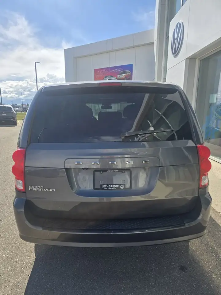 Dodge Grand Caravan снимка Dodge Grand Caravan
