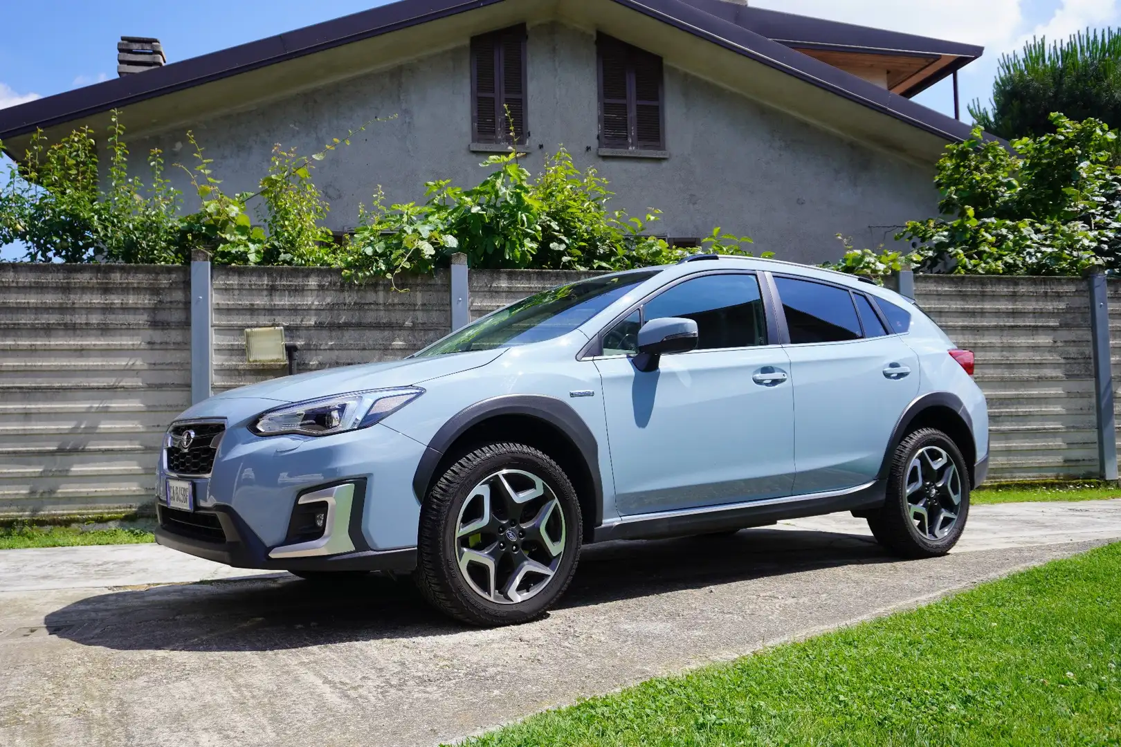 Subaru XV 2.0i e-boxer Premium lineartronic - 1