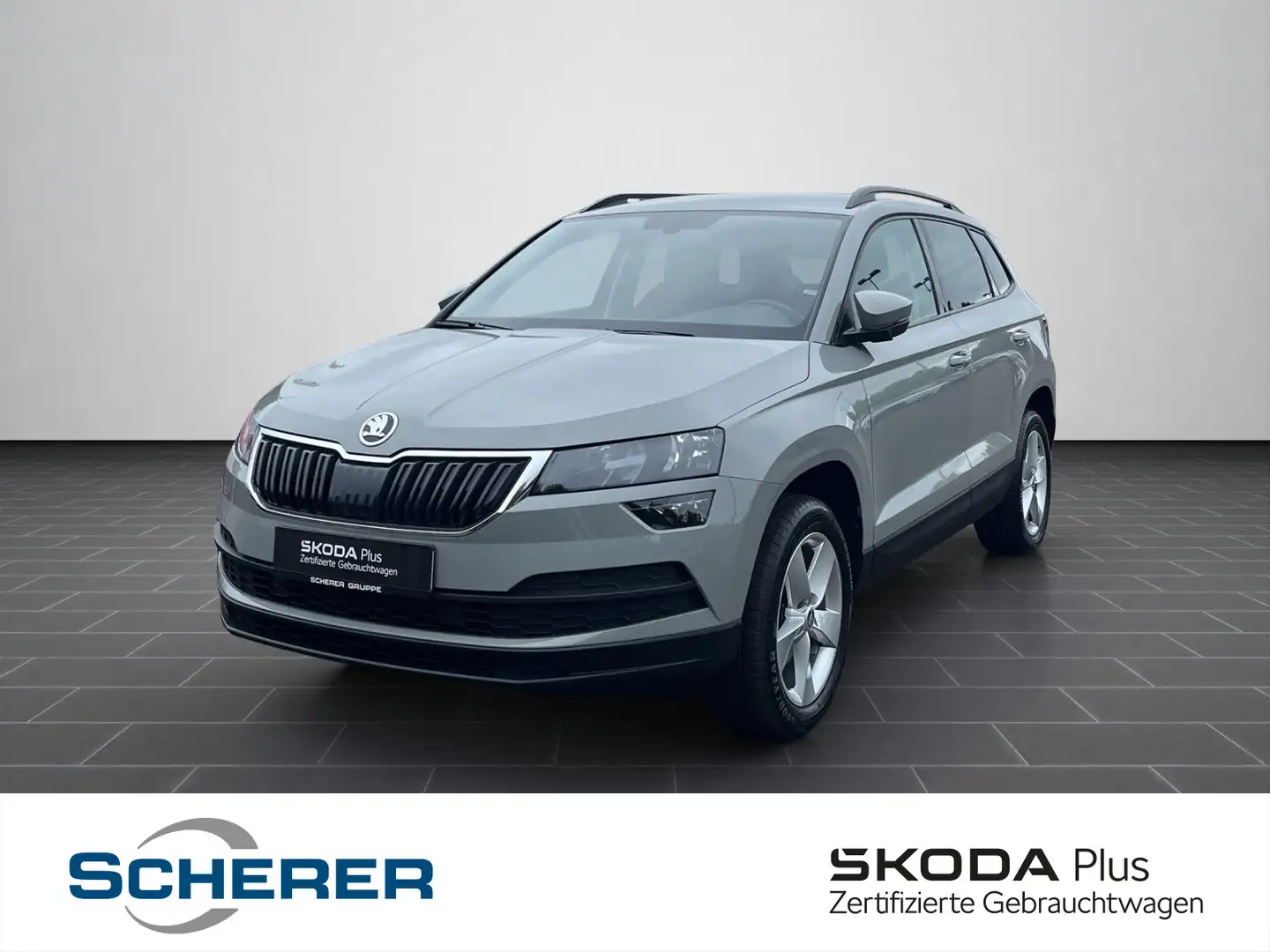 Skoda Karoq 1.5 TSI ACT Ambition Navi, PDC, SHZ Grau - 1
