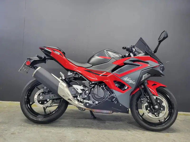 Kawasaki Ninja 500 SE - foto 2