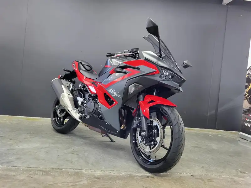 Kawasaki Ninja 500 SE - foto 5