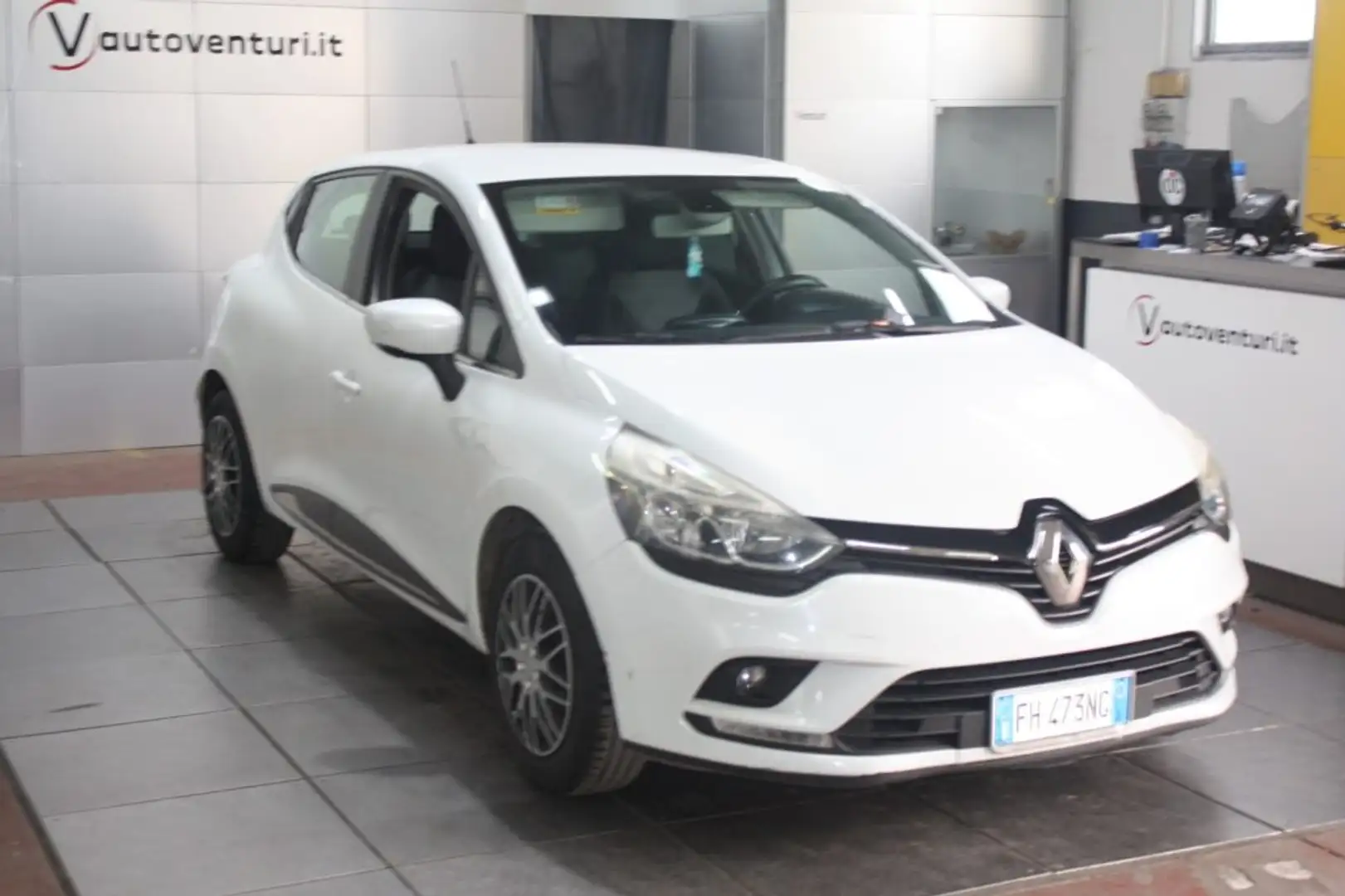 Renault Clio TCe 12V 90 CV GPL Start&Stop 5 porte Energy Zen Wit - 1