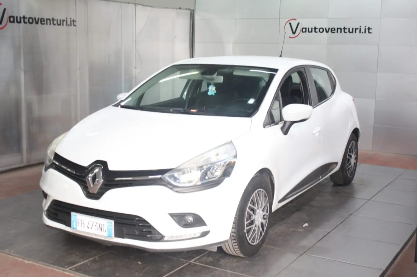 Renault Clio TCe 12V 90 CV GPL Start&Stop 5 porte Energy Zen Wit - 2