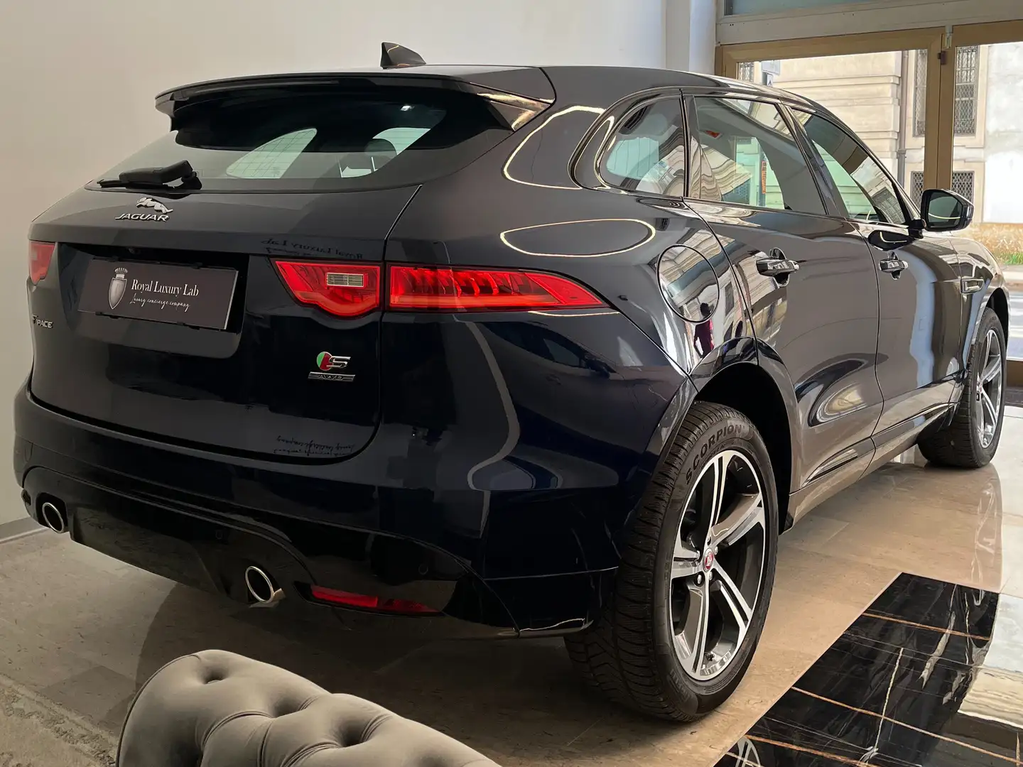 Jaguar F-Pace F-Pace 2015 3.0d tdV6 S awd 300cv auto my20 Blu/Azzurro - 2