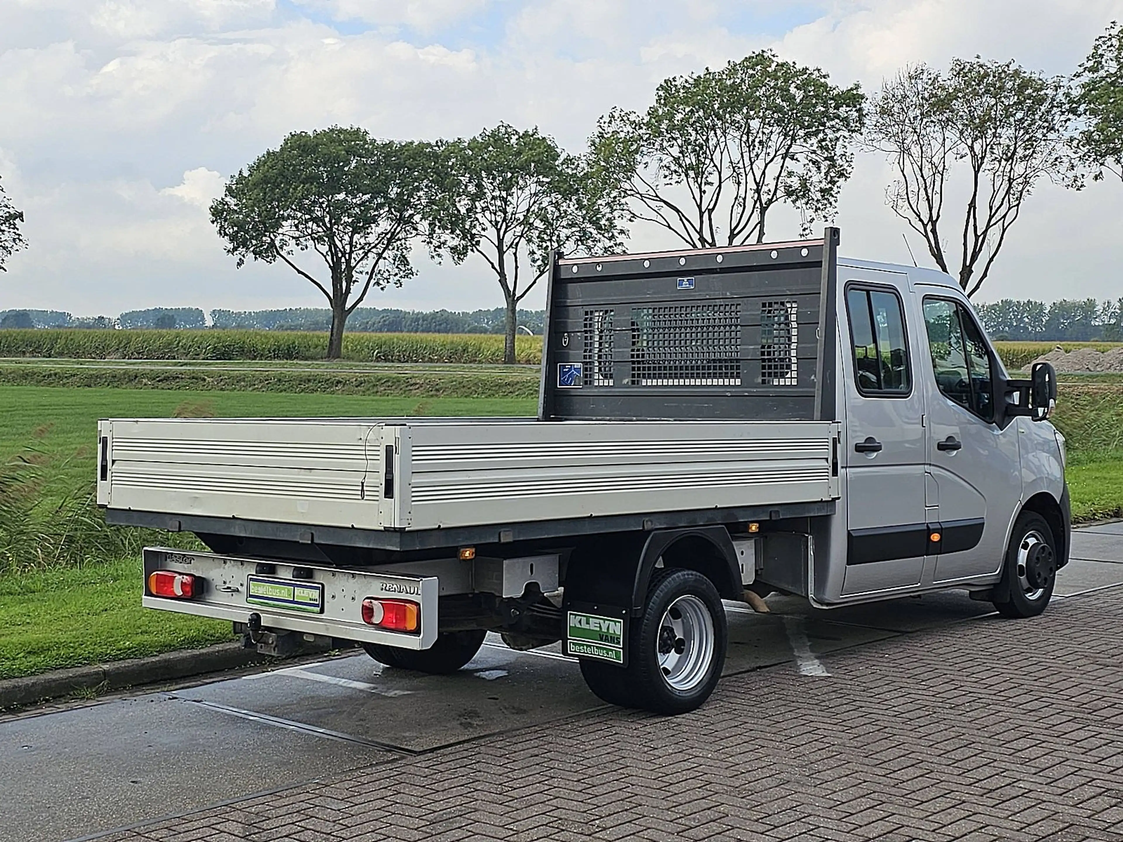 Renault Master 2.3 Dub.Cab Open-Laadbak — photo 3